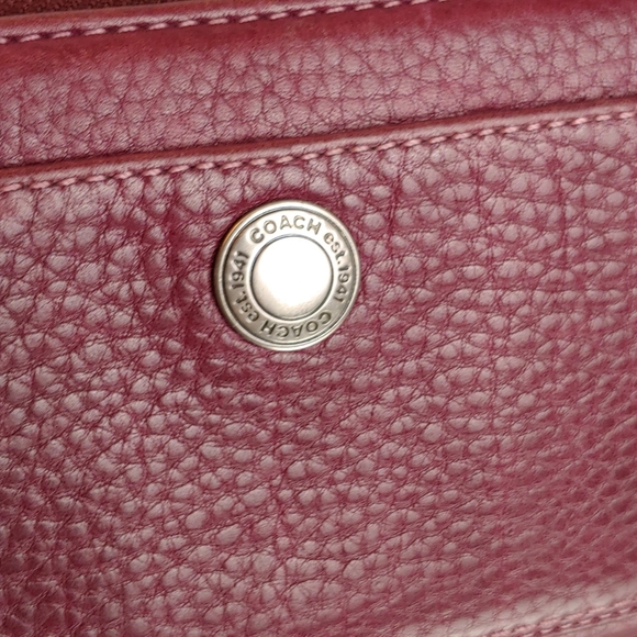 Coach Zip wallet. - Picture 2 of 6